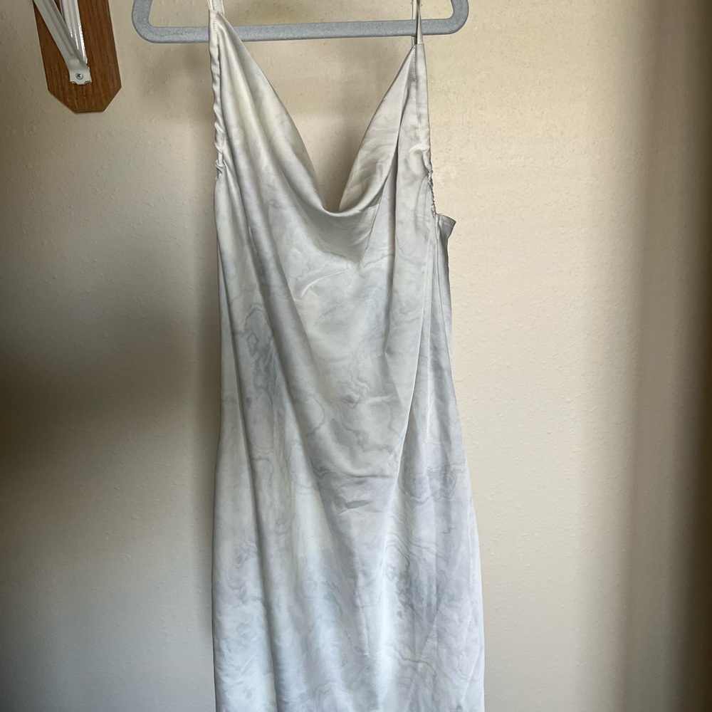 Forever 21l Elegant White Marble Cowl Neck Dress l Size L